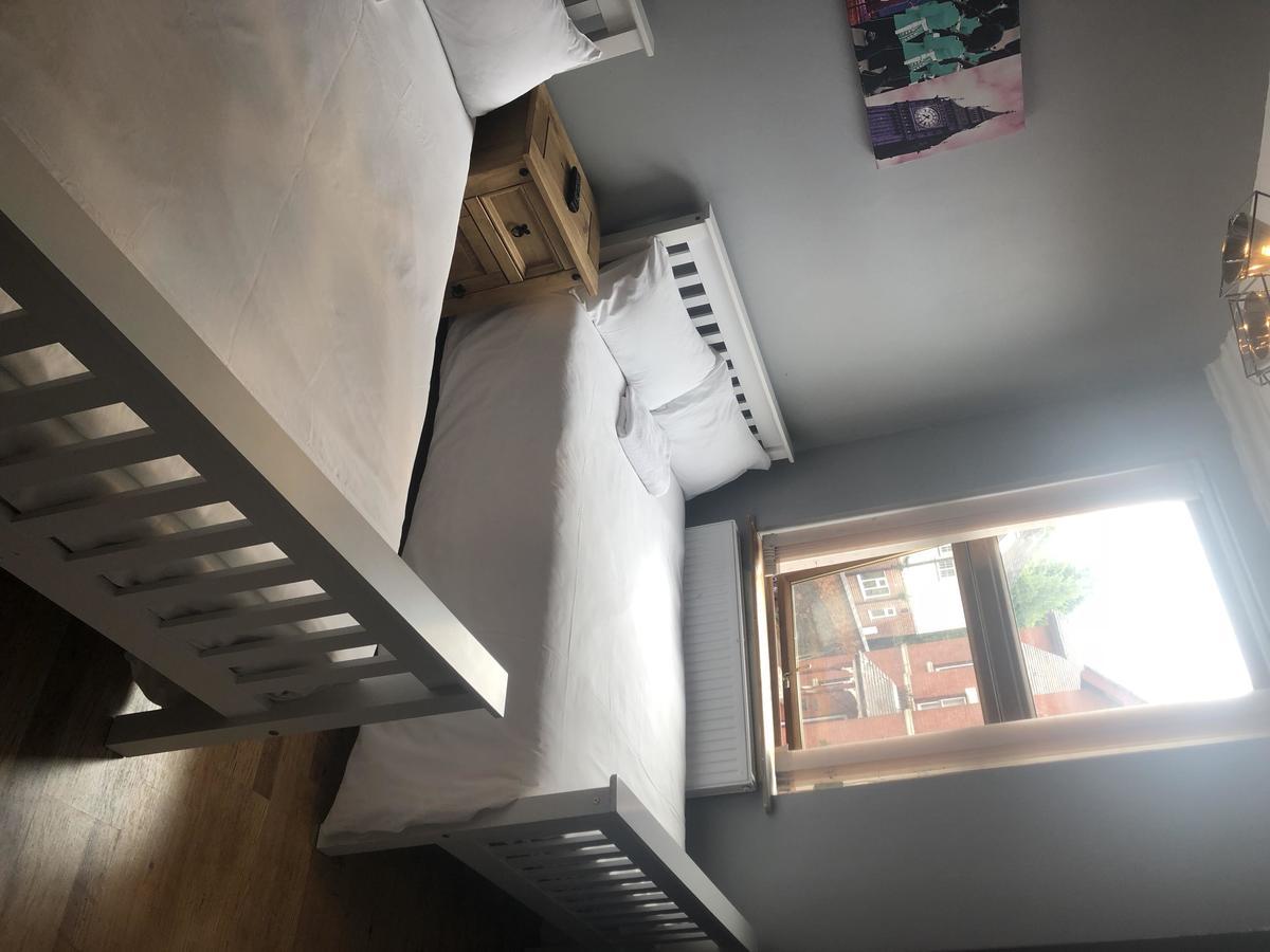 Oaklands Apartment Wolverhampton Luaran gambar